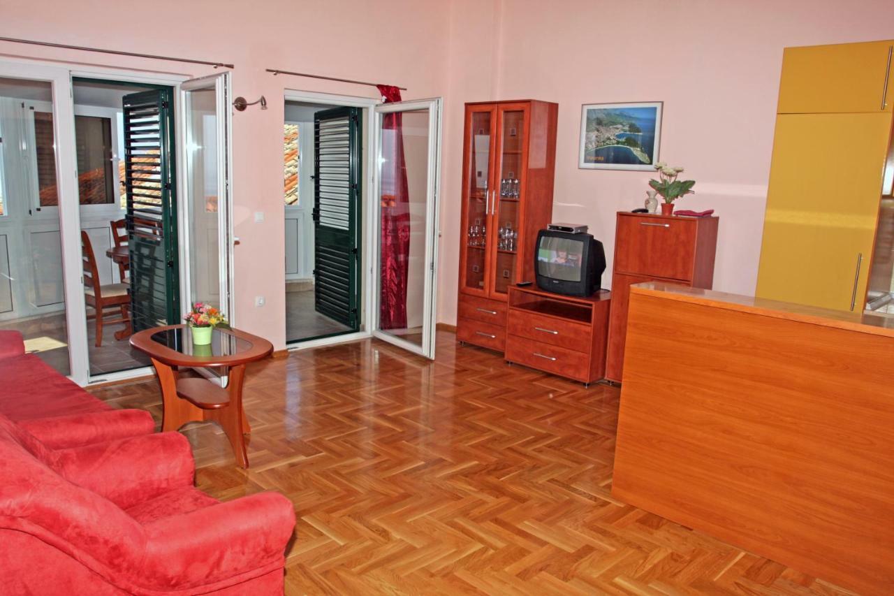 Apartmani Paula Макарска Екстериор снимка