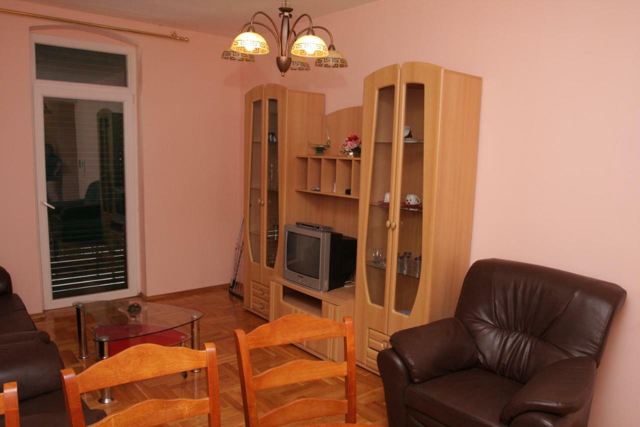 Apartmani Paula Макарска Екстериор снимка