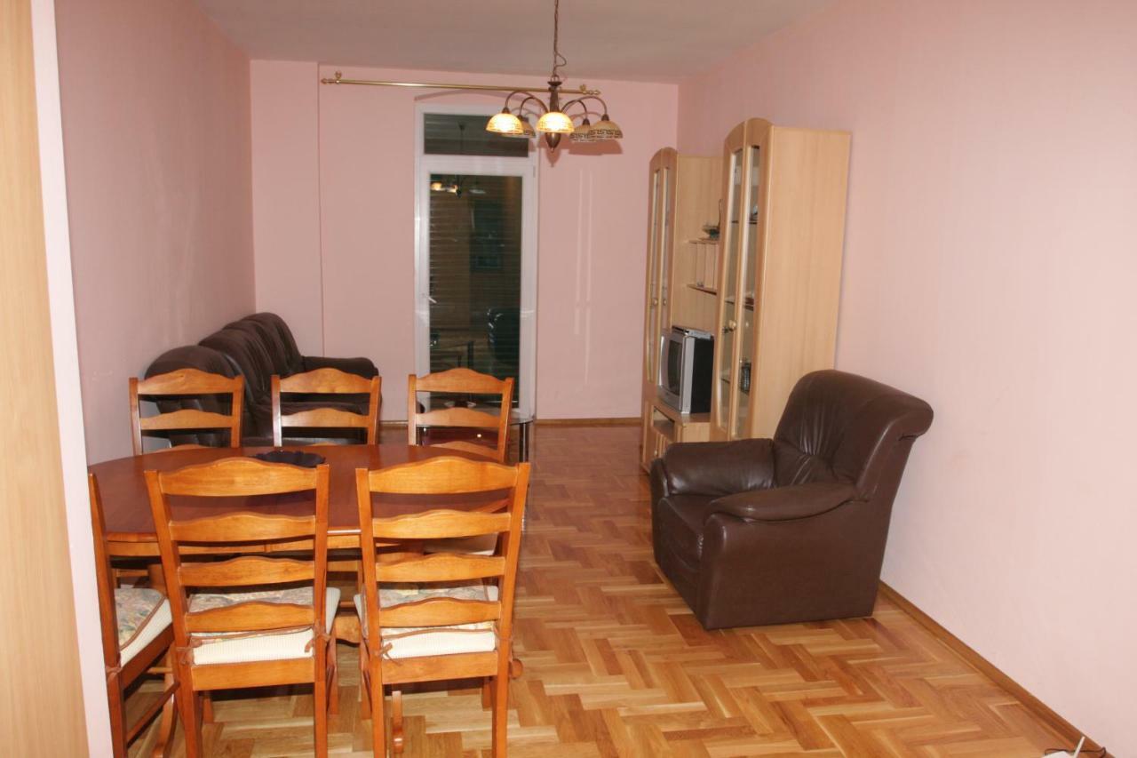 Apartmani Paula Макарска Екстериор снимка