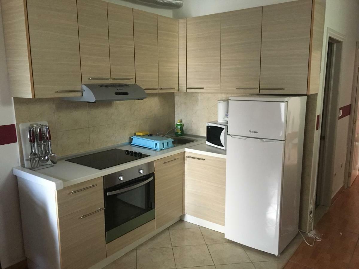 Apartmani Paula Макарска Екстериор снимка